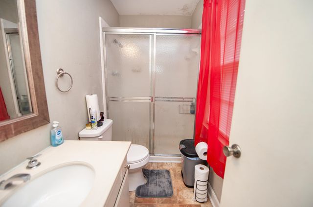 1470 Dover Road, Spartanburg, SC 29301