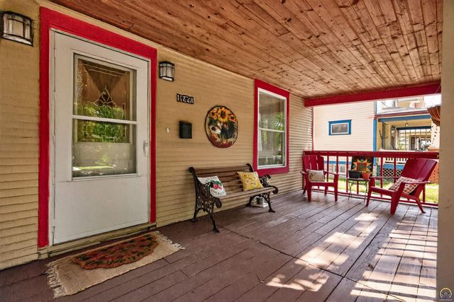 1228 SW Garfield AVE, Topeka, KS 66604