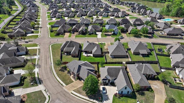 1004 Abundance Place, Flowood, MS 39232