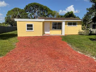 920 Revels Ln, Fort Pierce, FL 34982