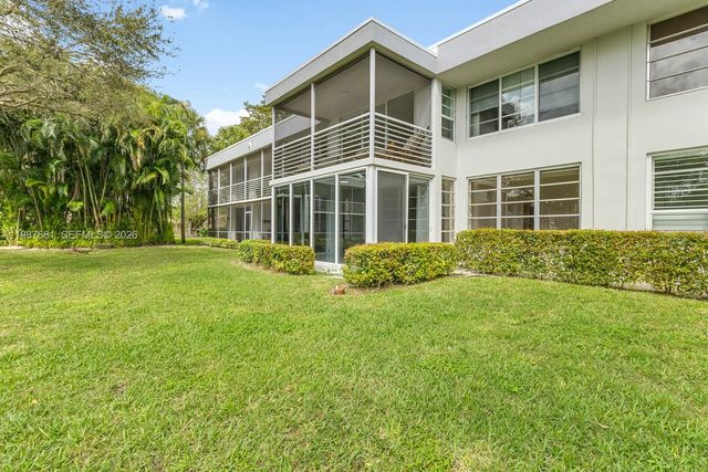 4280 Oaks Terrace 102, Pompano Beach, FL 33069