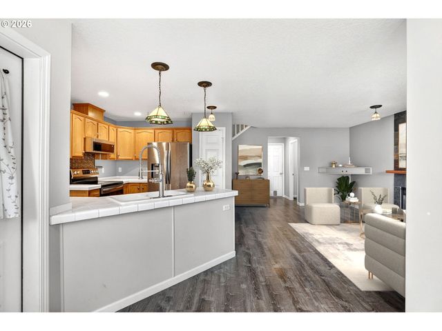 33985 Se DAVONA Dr, Scappoose, OR 97056