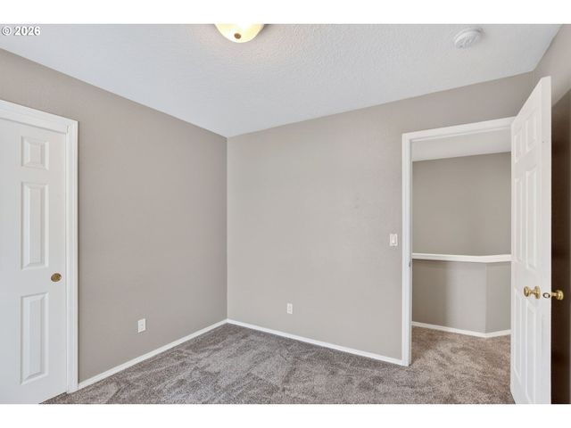 33985 Se DAVONA Dr, Scappoose, OR 97056