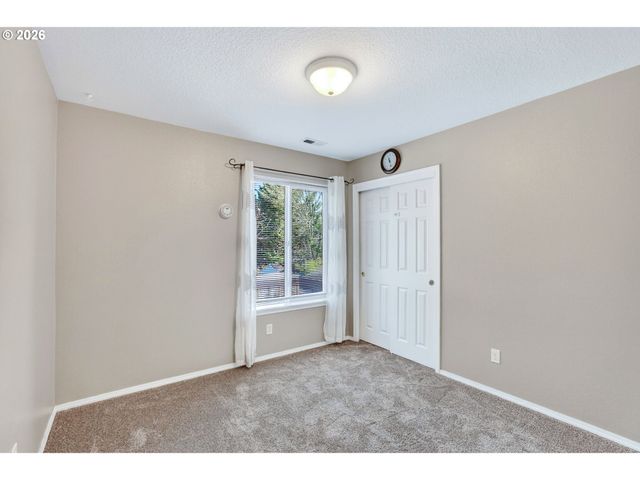 33985 Se DAVONA Dr, Scappoose, OR 97056