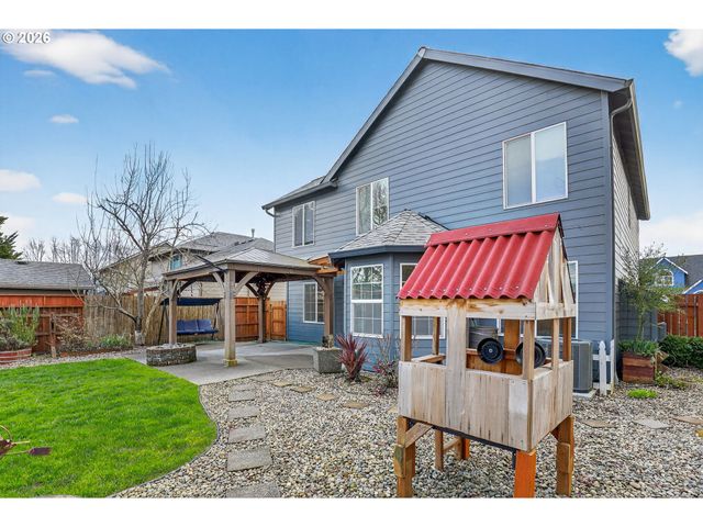 33985 Se DAVONA Dr, Scappoose, OR 97056
