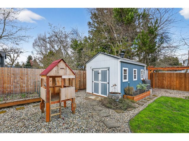 33985 Se DAVONA Dr, Scappoose, OR 97056