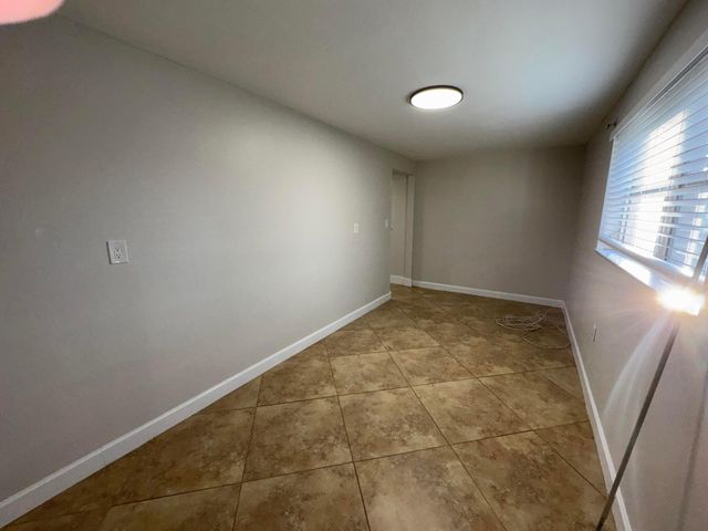 116 SE 3rd Avenue, Boynton Beach, FL 33435