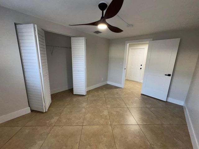 116 SE 3rd Avenue, Boynton Beach, FL 33435