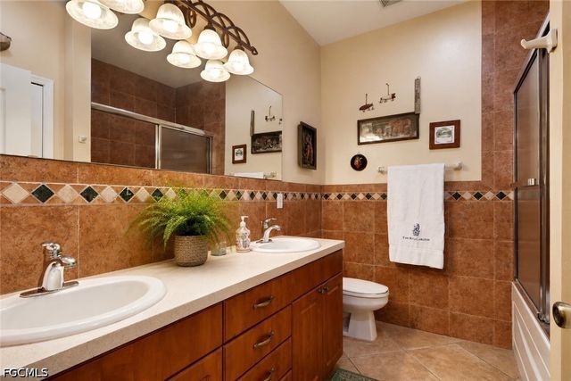 1357 Osceola DR, Fort Myers, FL 33901