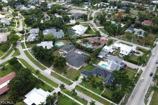 1357 Osceola DR, Fort Myers, FL 33901