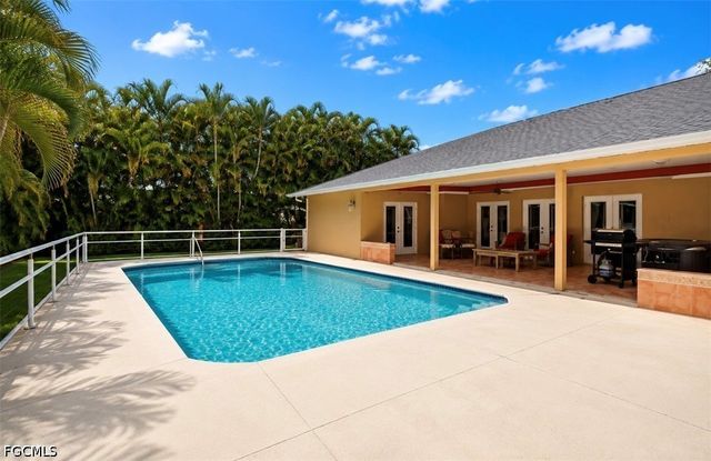 1357 Osceola DR, Fort Myers, FL 33901