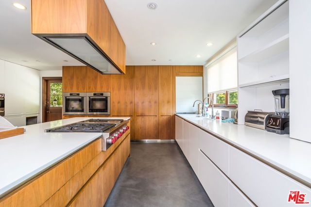 604 N Alta Drive, Beverly Hills, CA 90210