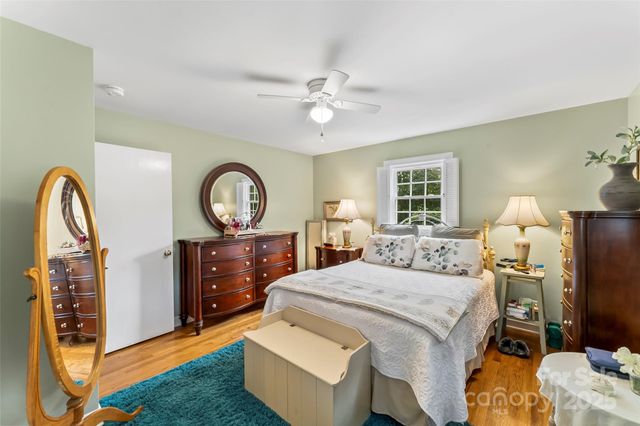 45 36th Avenue NW, Hickory, NC 28601