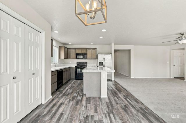 17796 E Pegram Way, Nampa, ID 83687