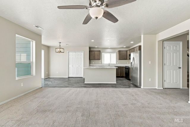 17796 E Pegram Way, Nampa, ID 83687