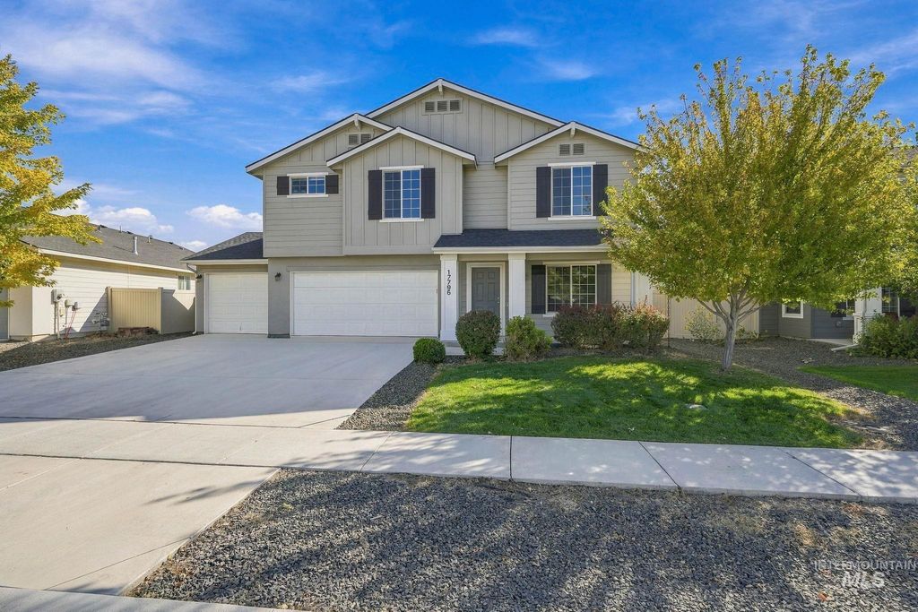 17796 E Pegram Way, Nampa, ID 83687
