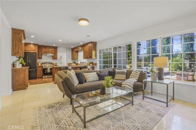 5917 Carell Avenue, Agoura Hills, CA 91301