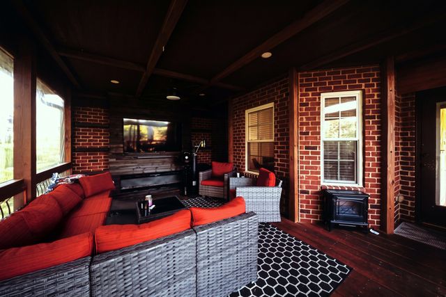 529 Cherry Grove Ln, Whites Creek, TN 37189