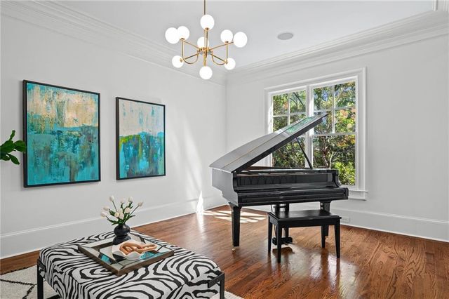 94 W Belle Isle Road, Atlanta, GA 30342