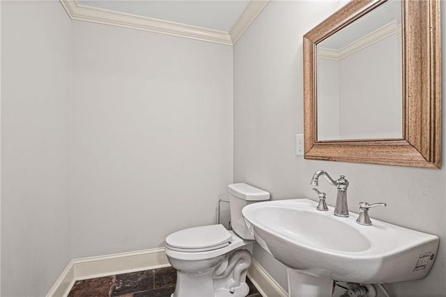 94 W Belle Isle Road, Atlanta, GA 30342