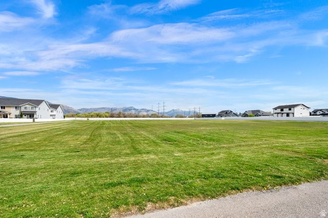 3491 W 3275 N, Plain City, UT 84404