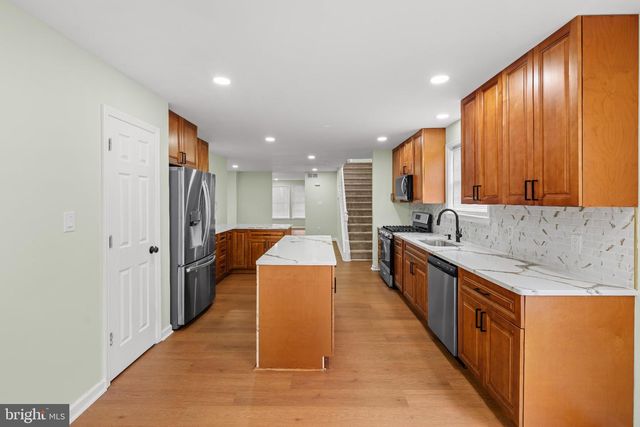 500 MAGNOLIA ST, Beverly, NJ 08010