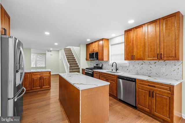500 MAGNOLIA ST, Beverly, NJ 08010
