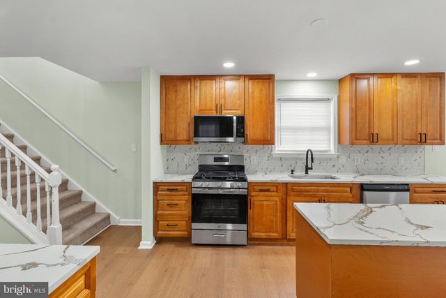 500 MAGNOLIA ST, Beverly, NJ 08010