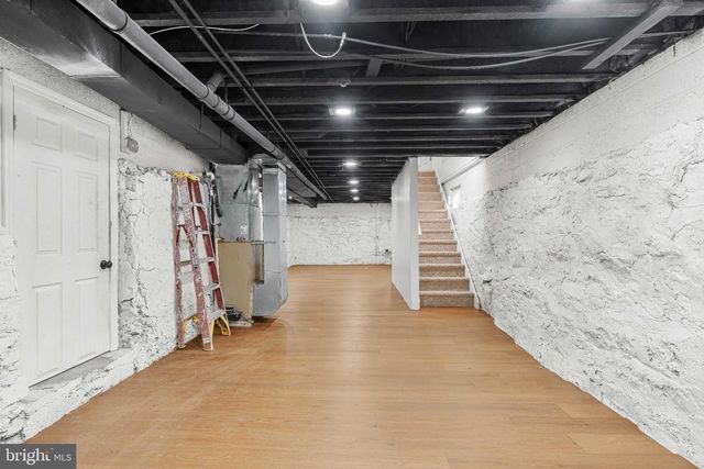 500 MAGNOLIA ST, Beverly, NJ 08010