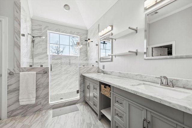 5111 Inker Street C, Houston, TX 77007