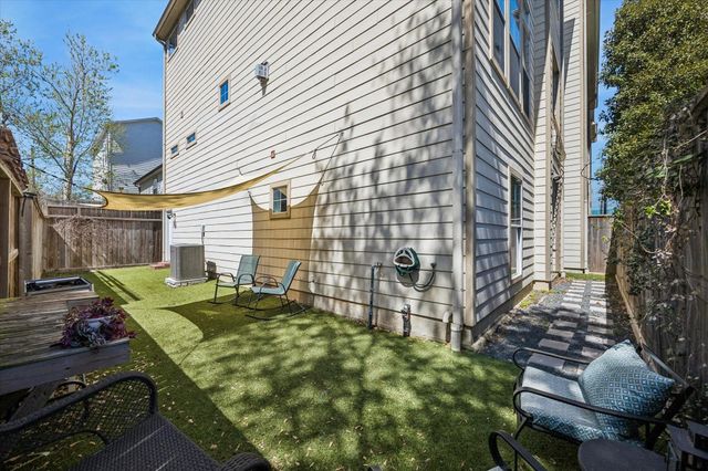 5111 Inker Street C, Houston, TX 77007