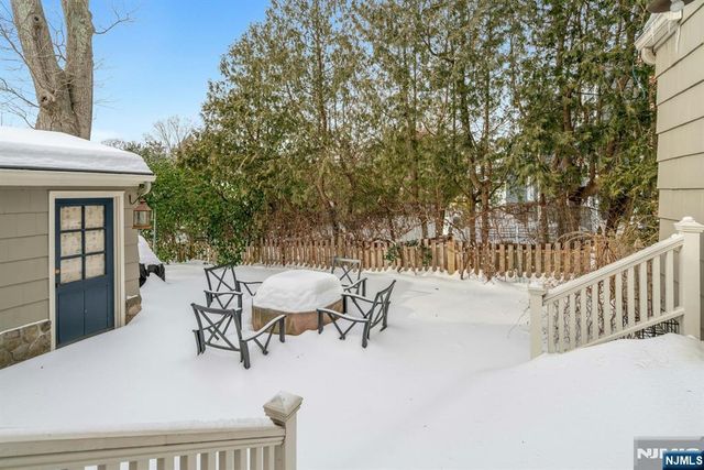 724 W Saddle River Road, Ho-ho-kus, NJ 07423