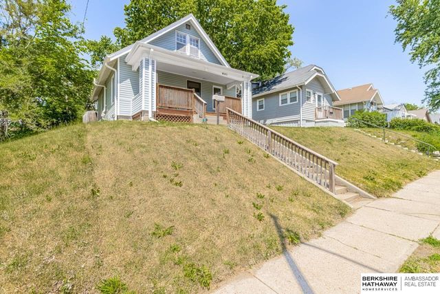 4640 Larimore Avenue, Omaha, NE 68104
