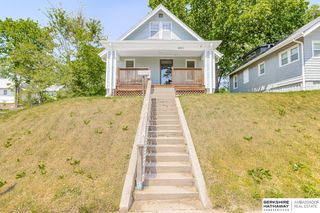 4640 Larimore Avenue, Omaha, NE 68104