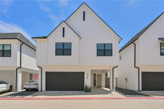 274 Estates Circle, College Station, TX 77840