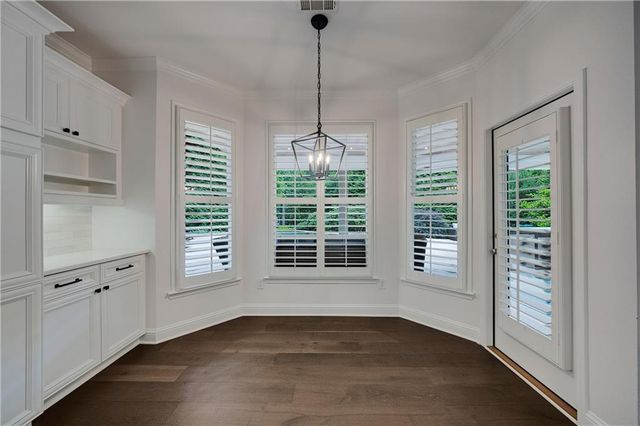 300 Foxglove Court, Alpharetta, GA 30004