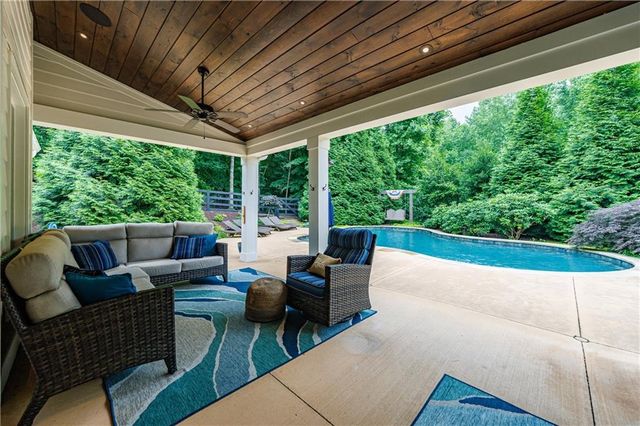 300 Foxglove Court, Alpharetta, GA 30004