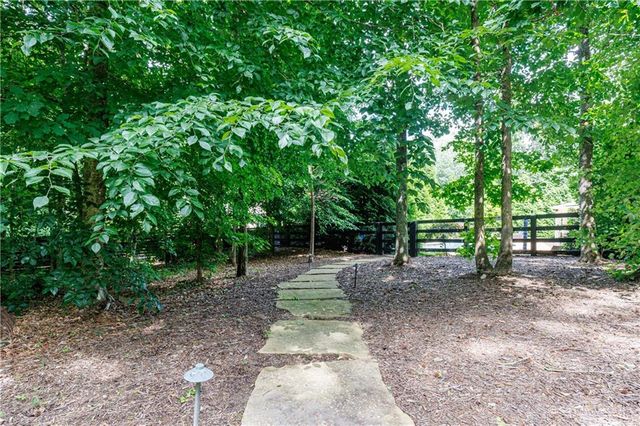 300 Foxglove Court, Alpharetta, GA 30004