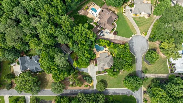 300 Foxglove Court, Alpharetta, GA 30004