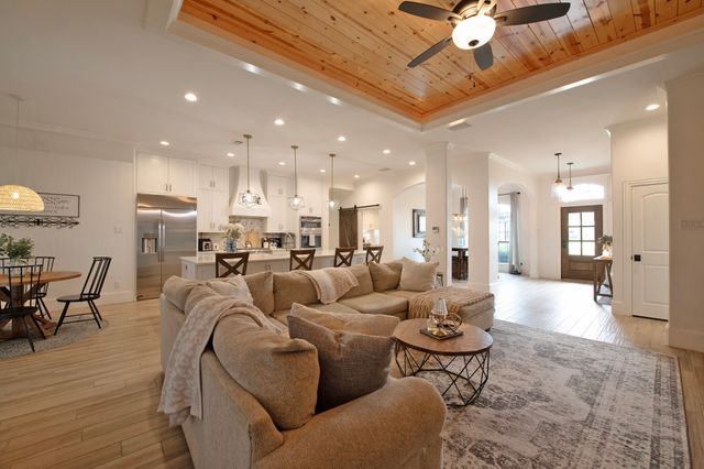 10131 Richard Circle, Forney, TX 75126
