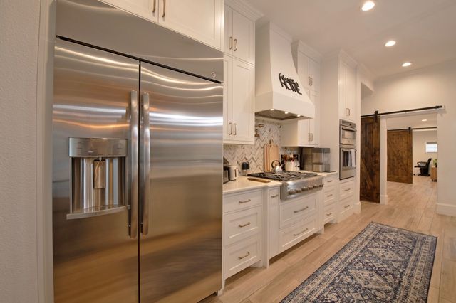 10131 Richard Circle, Forney, TX 75126