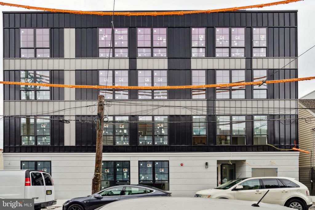 1112-16 E BERKS ST #406, Philadelphia, PA 19125