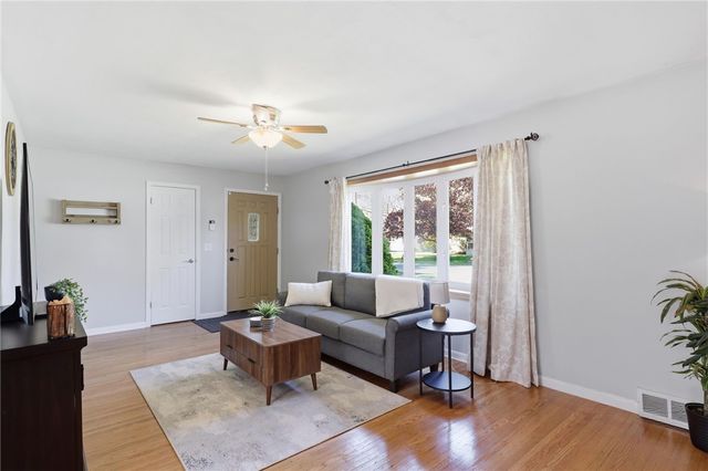 30 Adela Circle, Chili, NY 14624