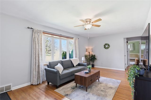 30 Adela Circle, Chili, NY 14624