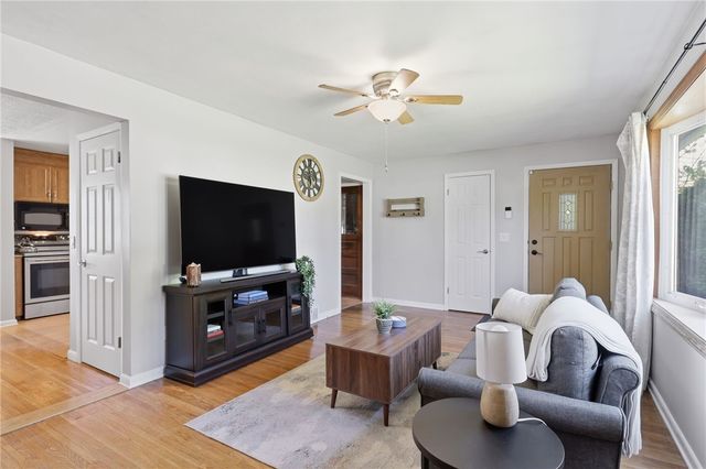 30 Adela Circle, Chili, NY 14624