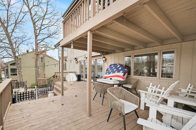 195 Amhurst Place, Valparaiso, IN 46385