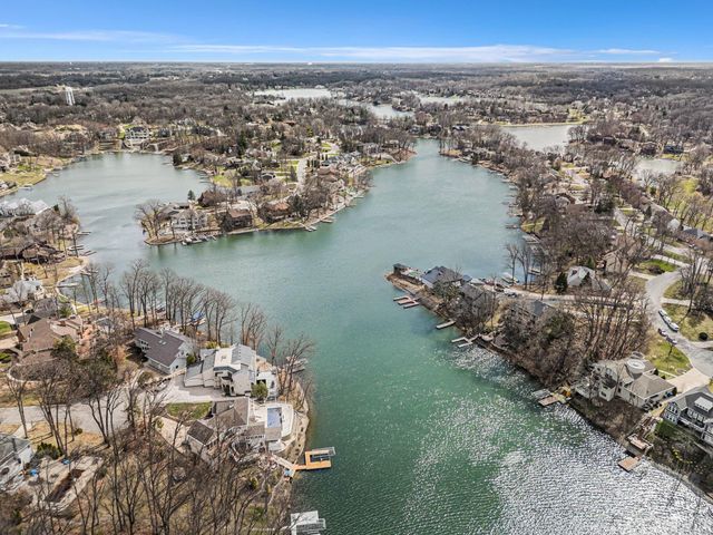 195 Amhurst Place, Valparaiso, IN 46385