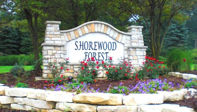 195 Amhurst Place, Valparaiso, IN 46385