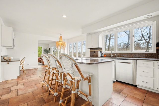 195 Amhurst Place, Valparaiso, IN 46385