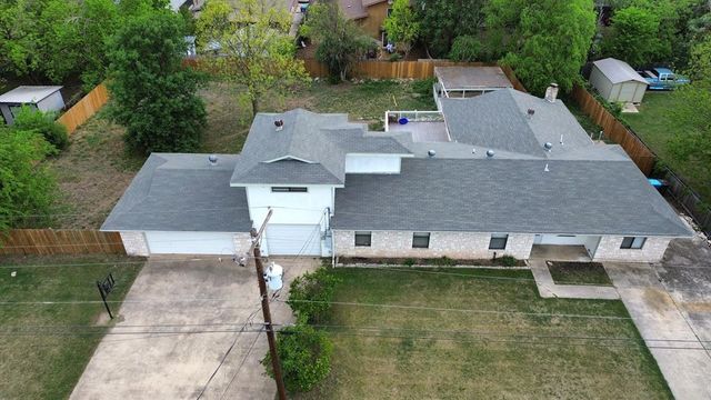 213 Miller St, Kerrville, TX 78028